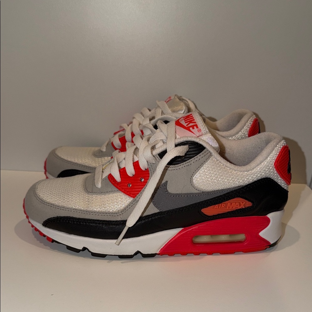Nike Air Max orange Black Gray size 8